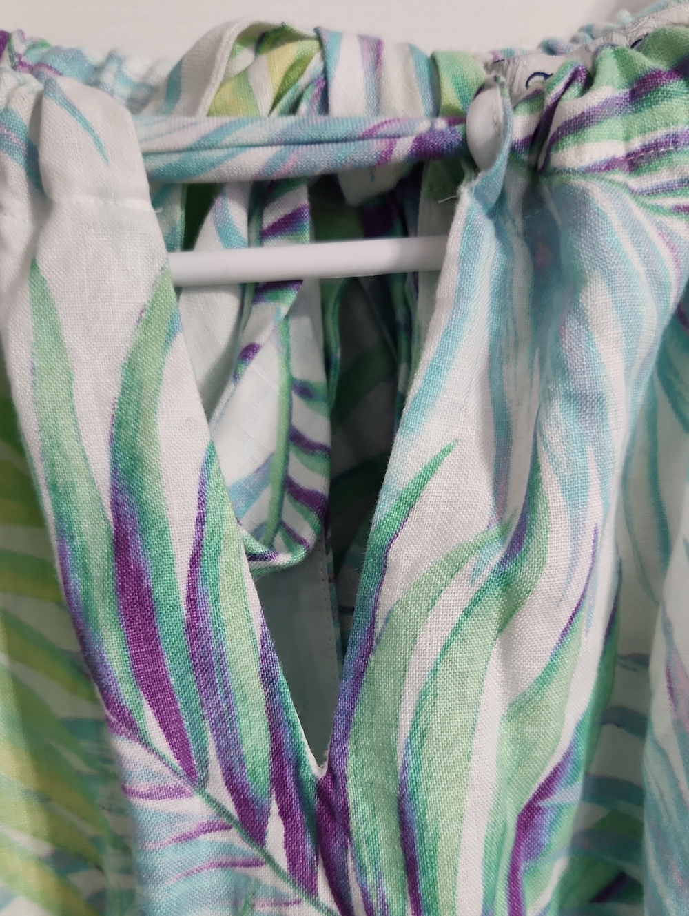 NWOT. Tommy Bahama Leinani Leaves Linen Halter Dress Sz. M Beach Vacation - Picture 3 of 13